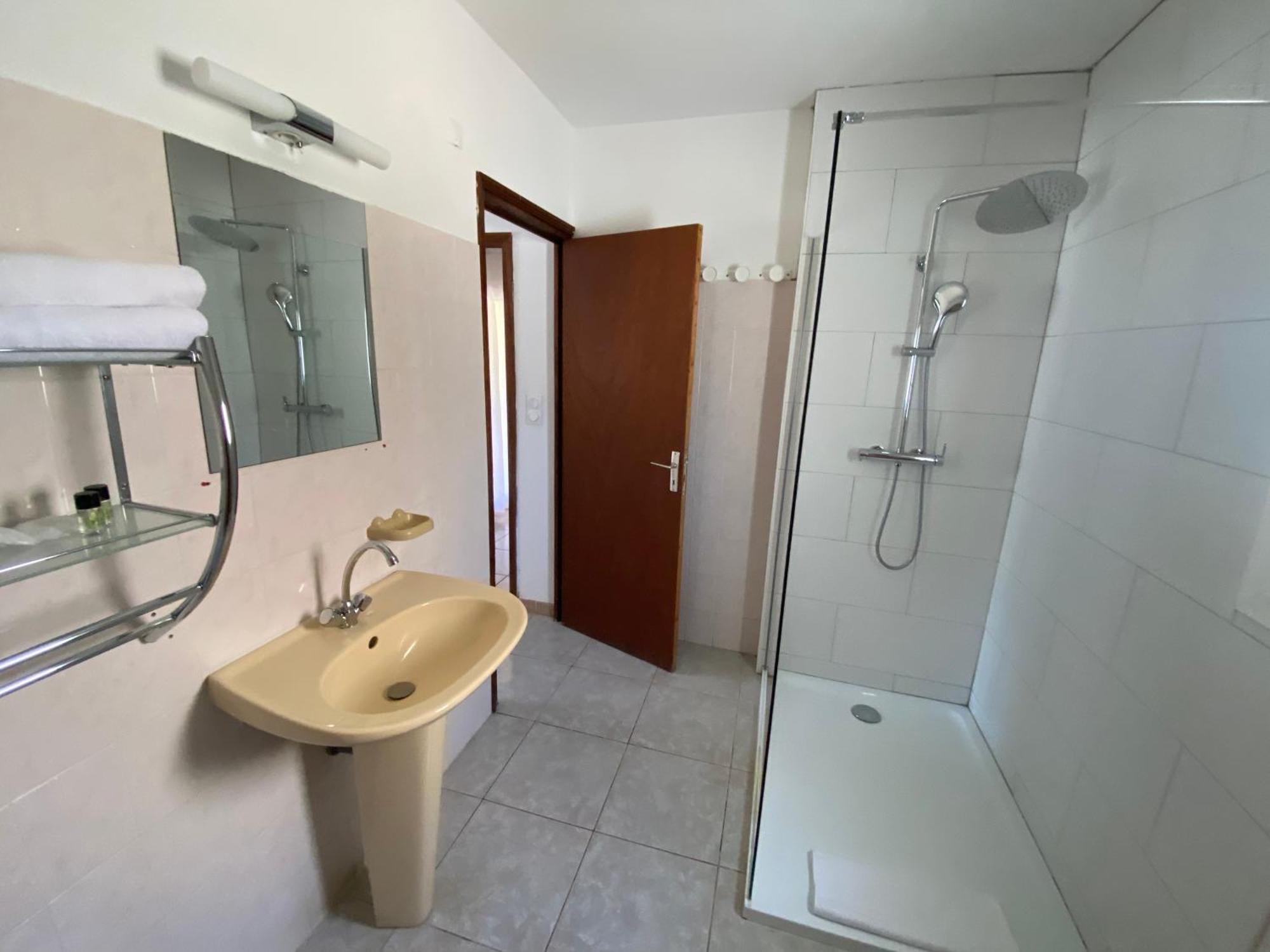 Residences Anna Сентури Екстериор снимка