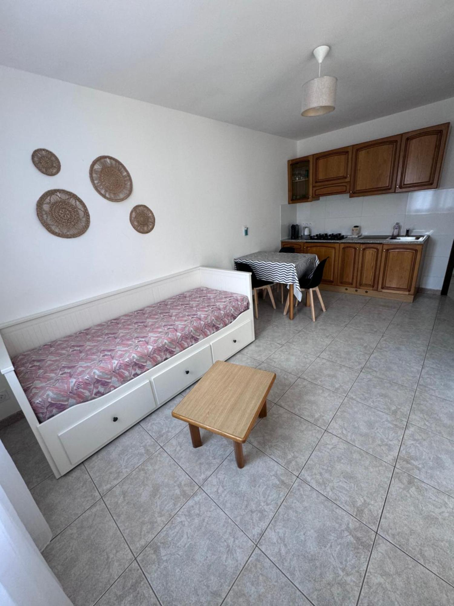 Residences Anna Сентури Екстериор снимка